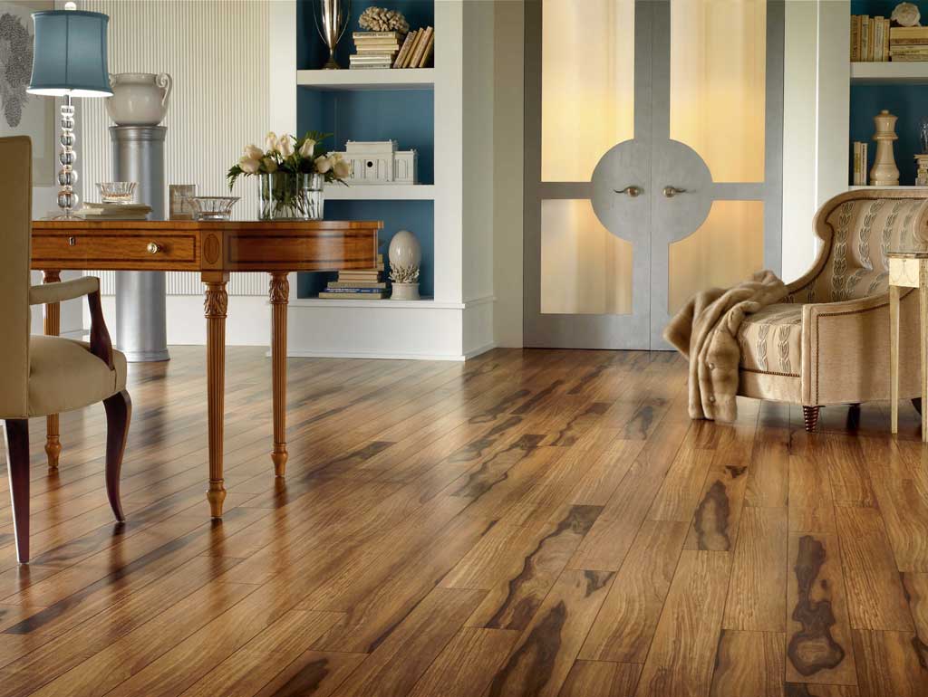 LAMINATED WOODEN FLOORING